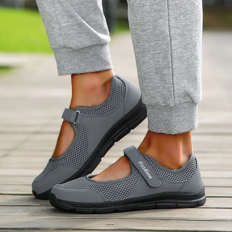 Fashion Women Flats Soft Flat Shoes Slip On Shoes Women Comfortable Sneakers Women Shoe Breathable Shoes Female Plus Size