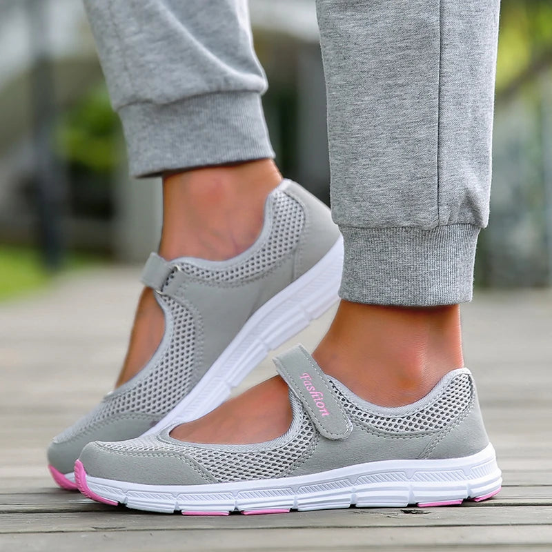 Fashion Women Flats Soft Flat Shoes Slip On Shoes Women Comfortable Sneakers Women Shoe Breathable Shoes Female Plus Size