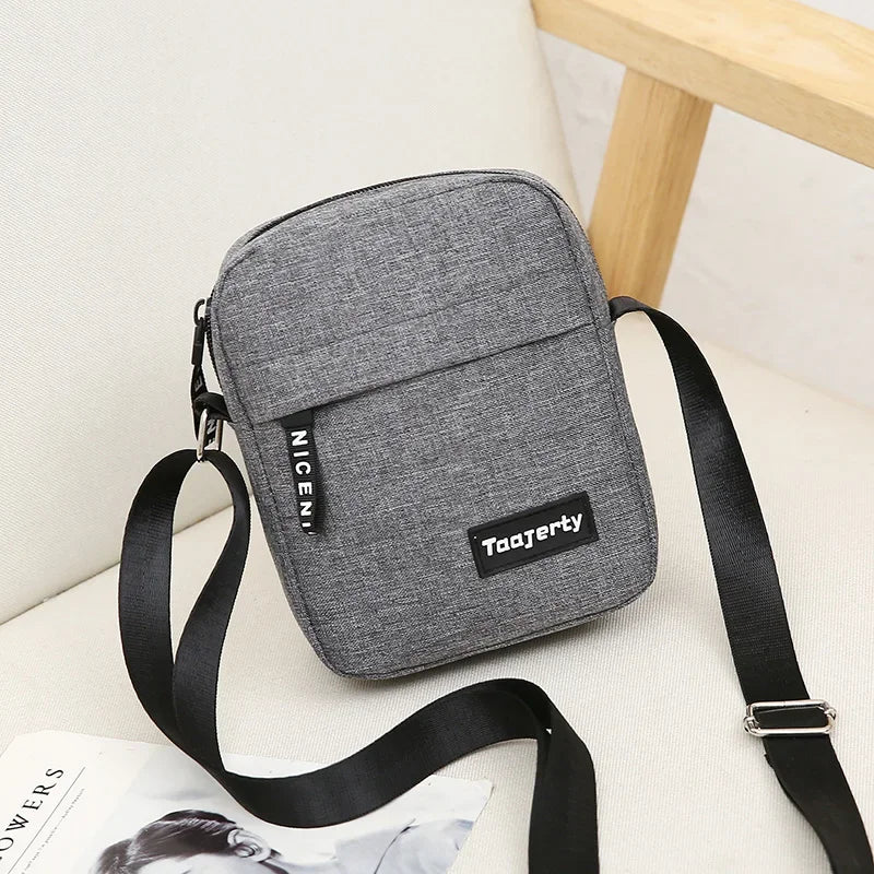 New Men's Bag Fashion Nylon Small Casual Men Mini Handbags Male Cross body Shoulder Messenger Bags For Men Purses and Handbags