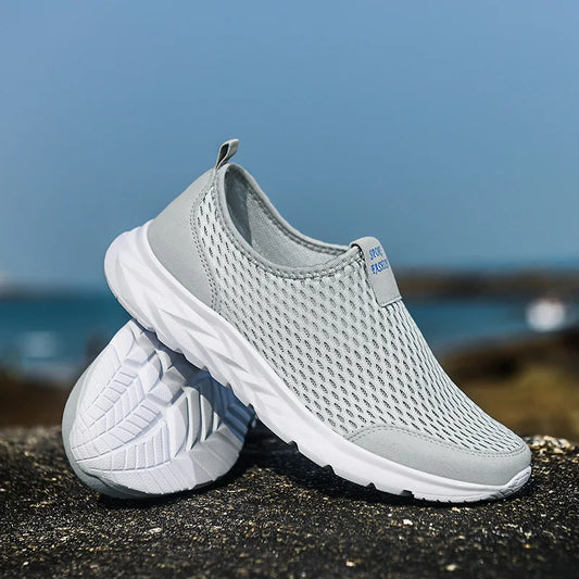 New Men's Mesh Shoes 2024 Casual Classics Shoe Summer Outdoor Sneakers Sports Men Non-slip Climbing Sneaker Breathable Size Plus