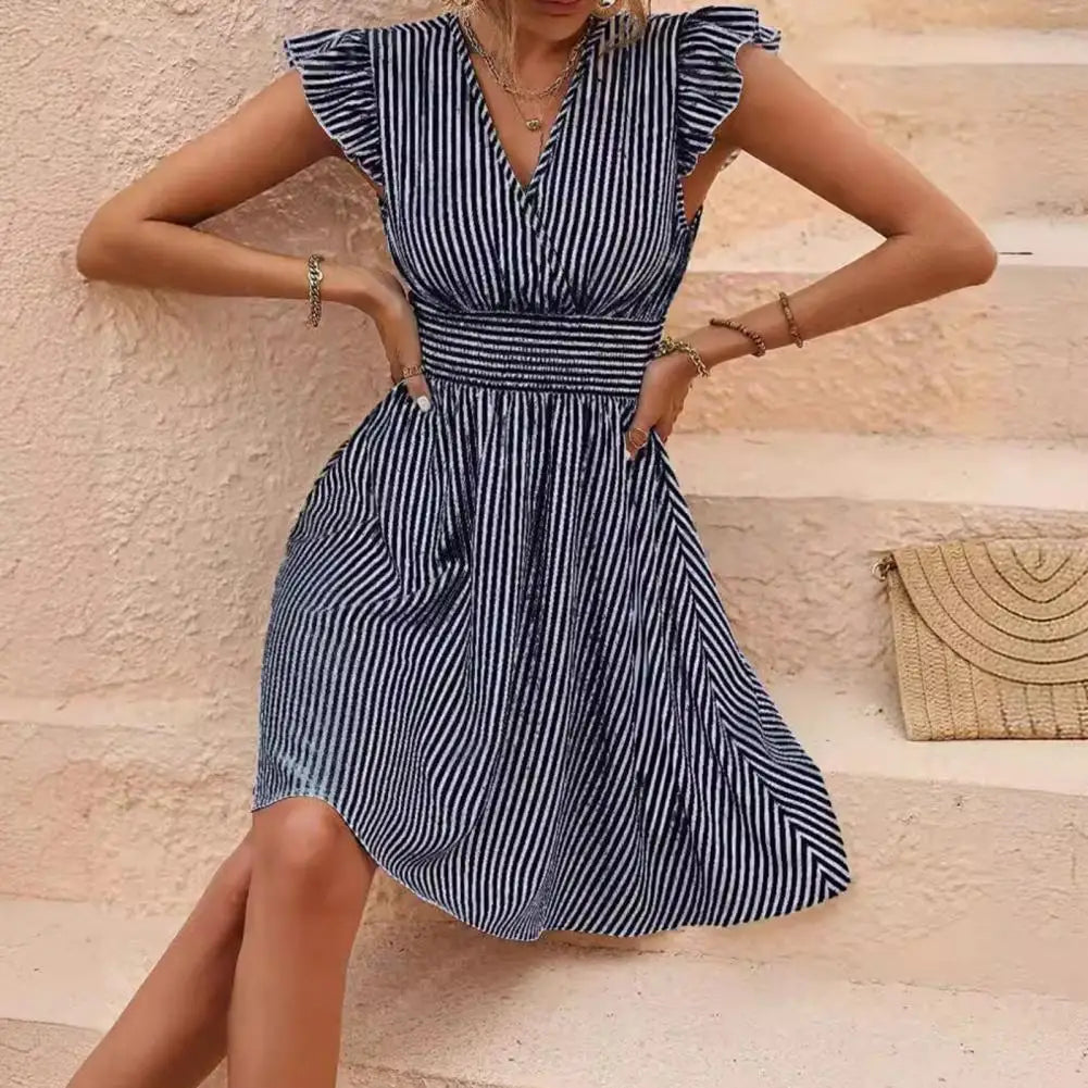 Pleated Detail Dress Elegant Striped Print V Neck Mini Dress with Ruffle Hem for Women Summer A-line Dress with for Dating