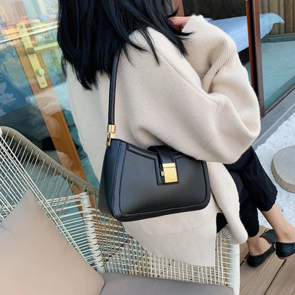 LEFTSIDE Shoulder Bags For Women Solid Color PU Leather 2023 Trend Lock Handbags Small Purse Hand Lady Designer Zipper Clutch