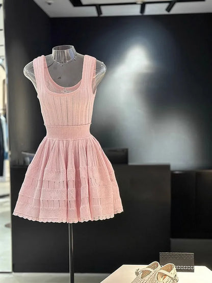 Elegant High Waist New Short Dress Women's Summer French Style Exquisite Design Sense Niche Sleeveless Vest Stitching Dress 2024